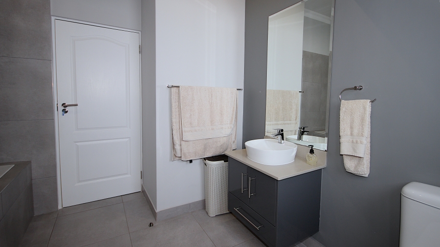 3 Bedroom Property for Sale in Monte Christo Western Cape